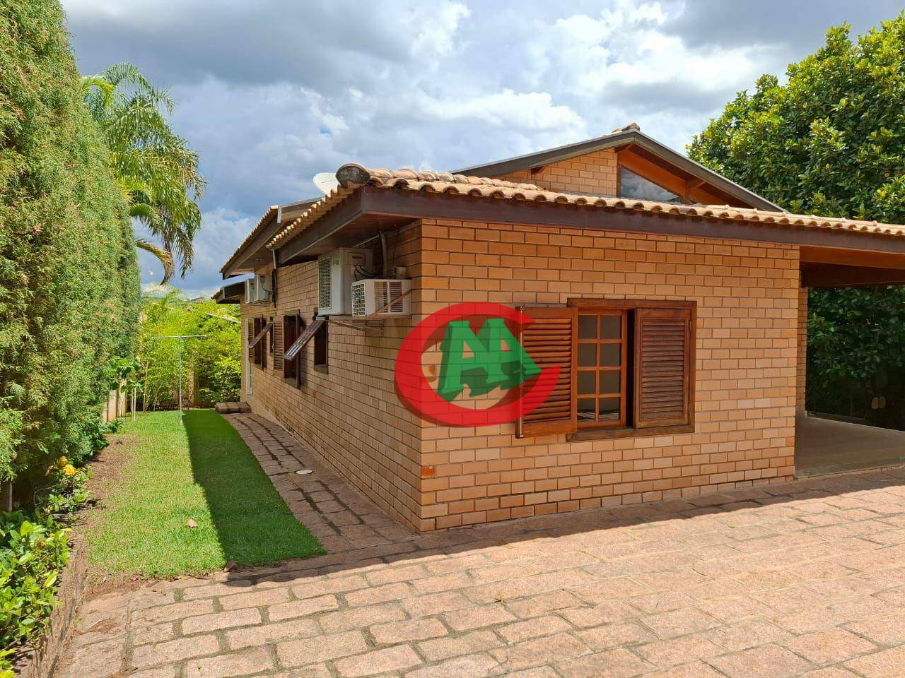 Chácara à venda com 3 quartos, 254m² - Foto 5