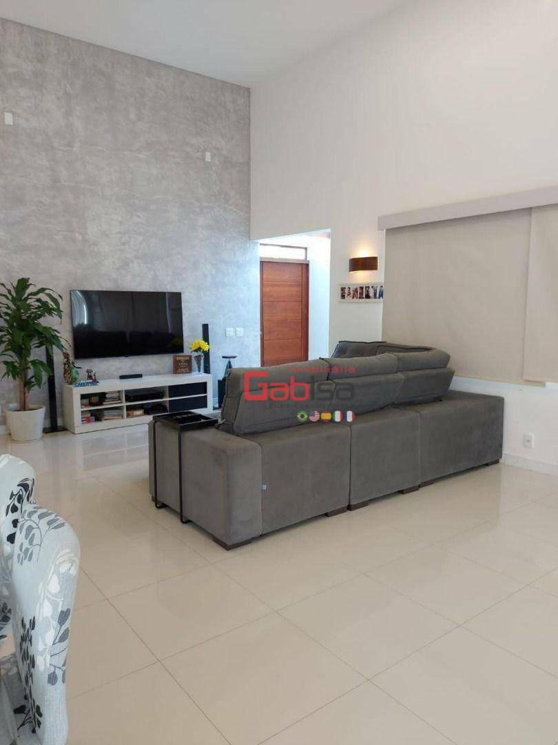 Casa à venda com 3 quartos, 250m² - Foto 9