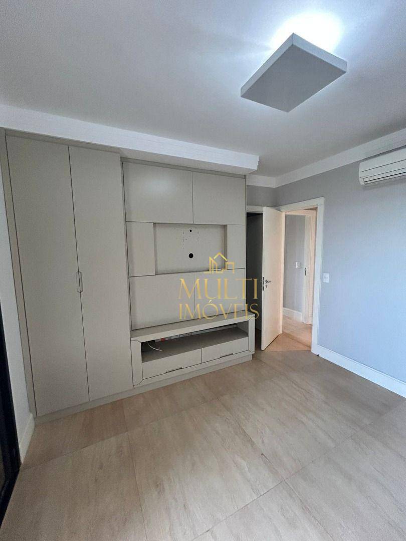 Apartamento à venda com 3 quartos, 157m² - Foto 11