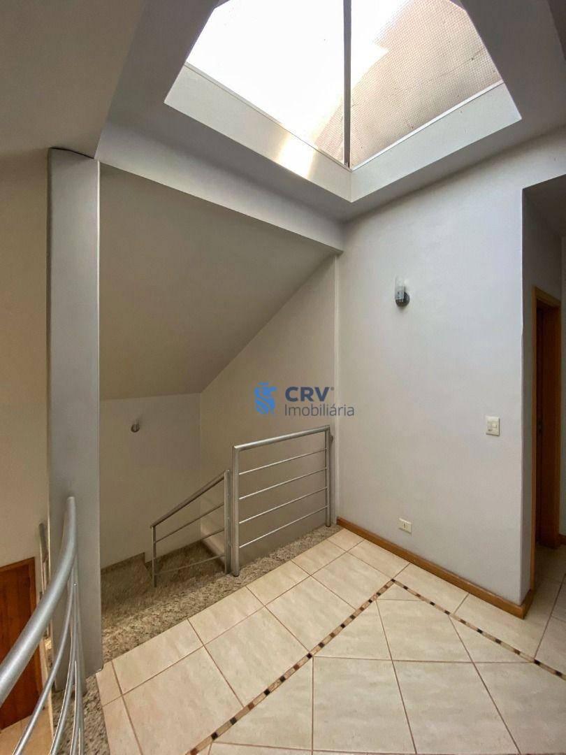 Sobrado à venda com 3 quartos, 335m² - Foto 15