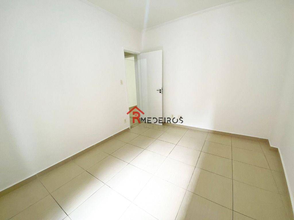 Apartamento à venda com 2 quartos, 62m² - Foto 8