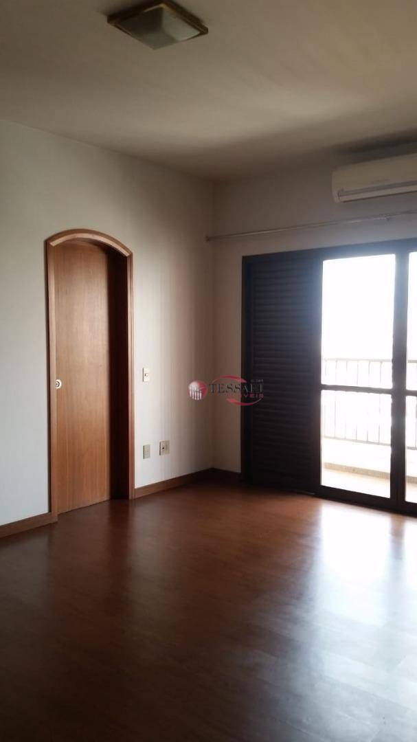 Apartamento para alugar com 3 quartos, 274m² - Foto 16