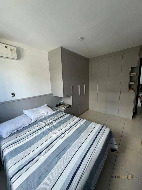 Apartamento à venda com 2 quartos, 1m² - Foto 3