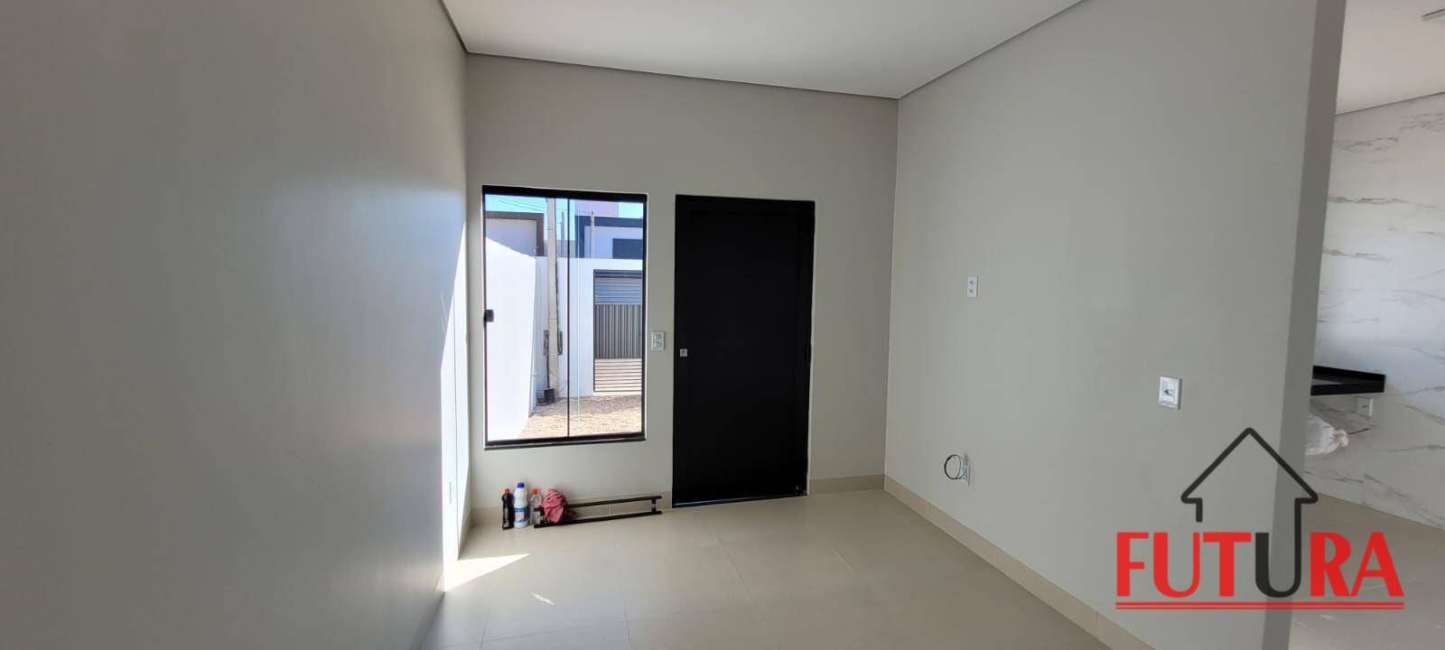 Casa à venda com 2 quartos, 65m² - Foto 11