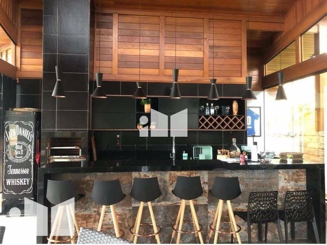 Casa de Condomínio à venda com 4 quartos, 290m² - Foto 29