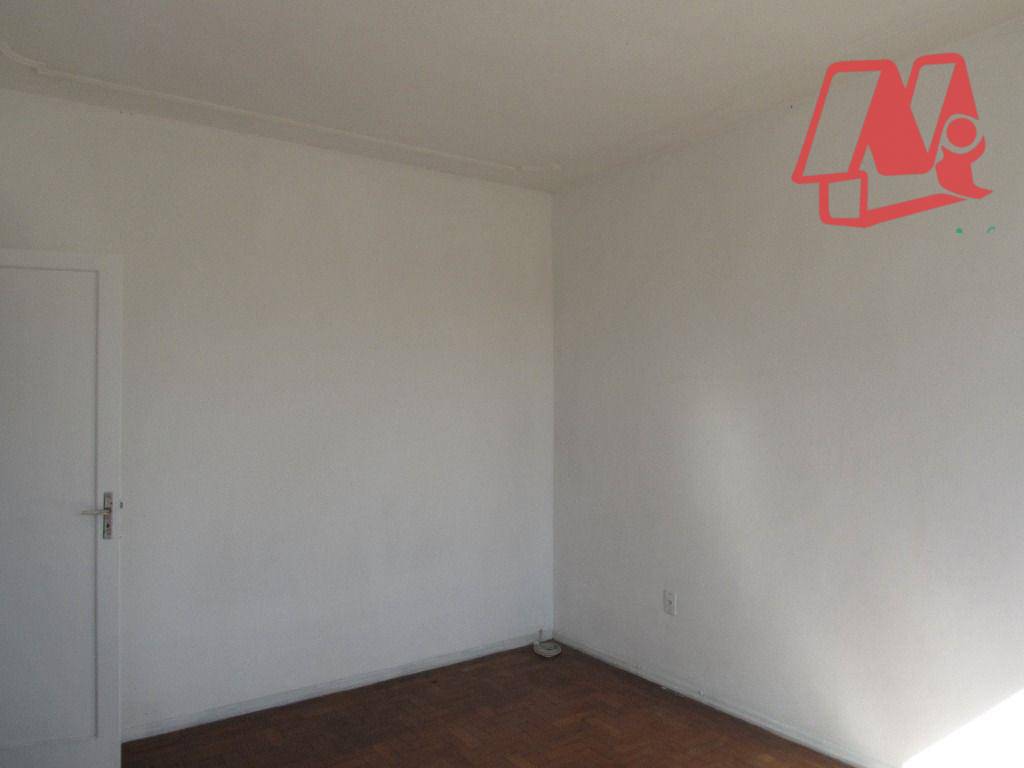 Apartamento à venda com 2 quartos, 100m² - Foto 18