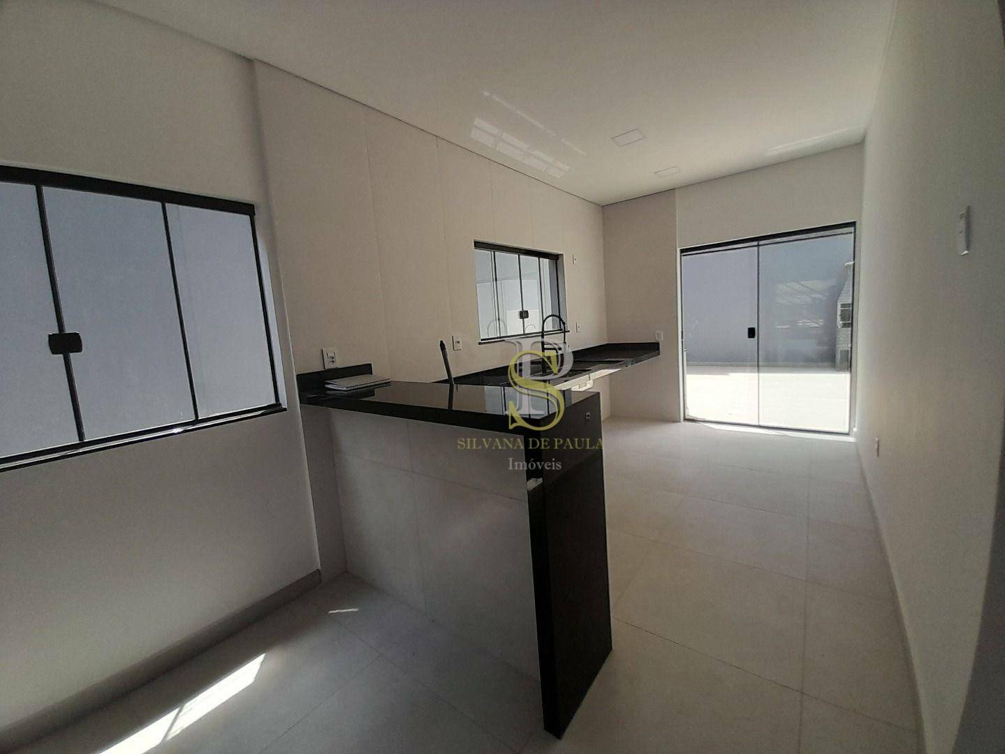 Casa à venda com 3 quartos, 104m² - Foto 13