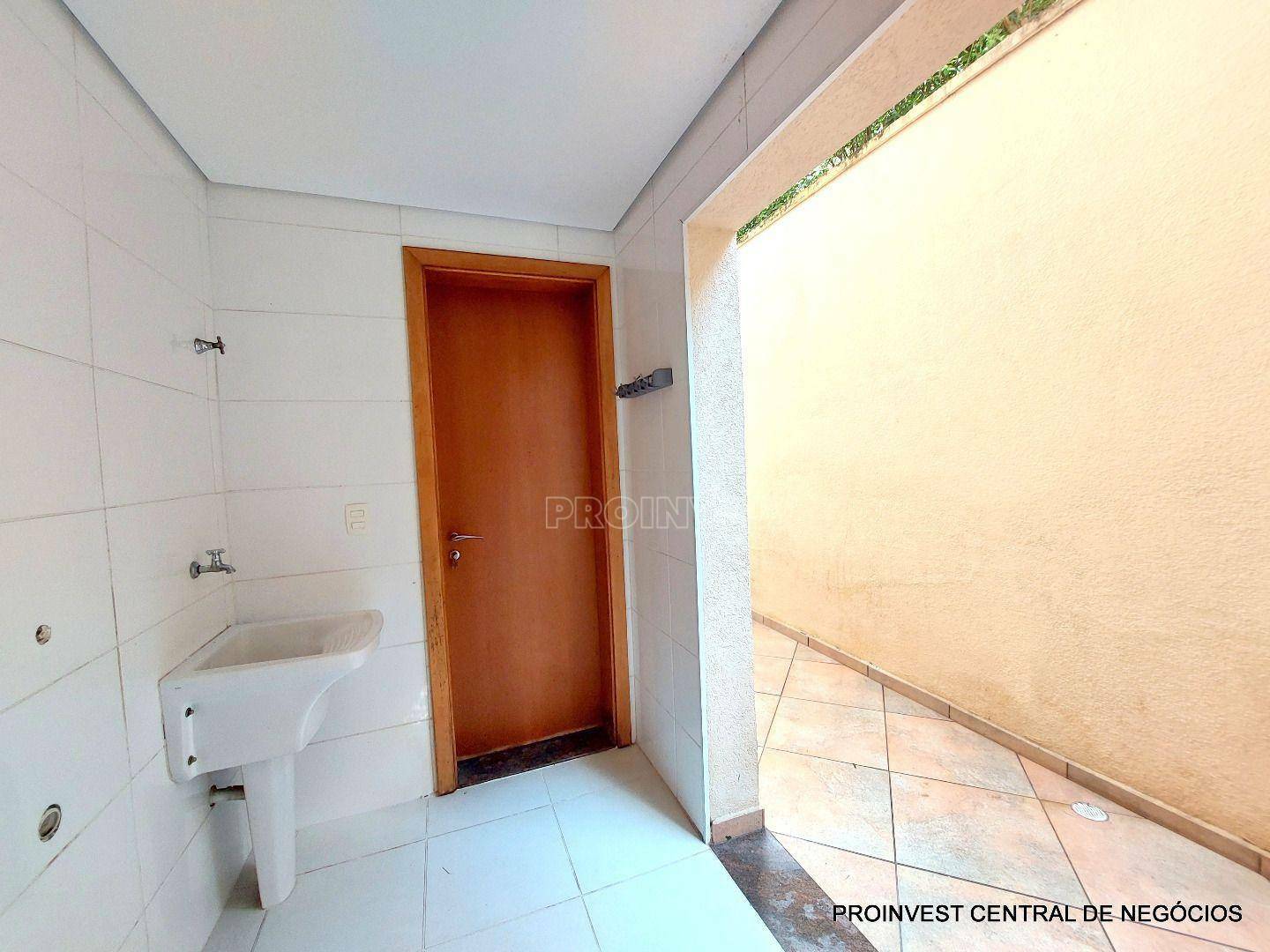 Casa de Condomínio à venda com 4 quartos, 280m² - Foto 10