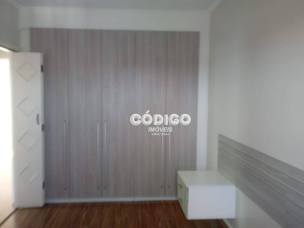 Apartamento à venda com 2 quartos, 76m² - Foto 9