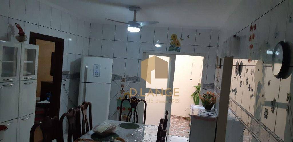 Casa à venda com 3 quartos, 250m² - Foto 5