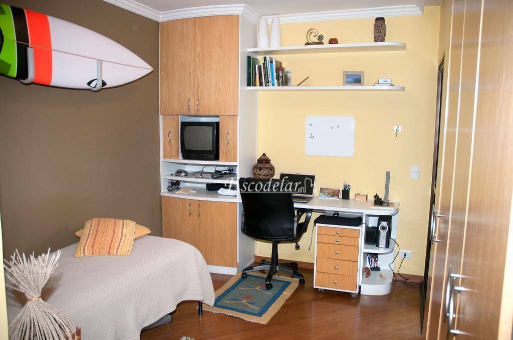 Apartamento à venda com 3 quartos, 164m² - Foto 13