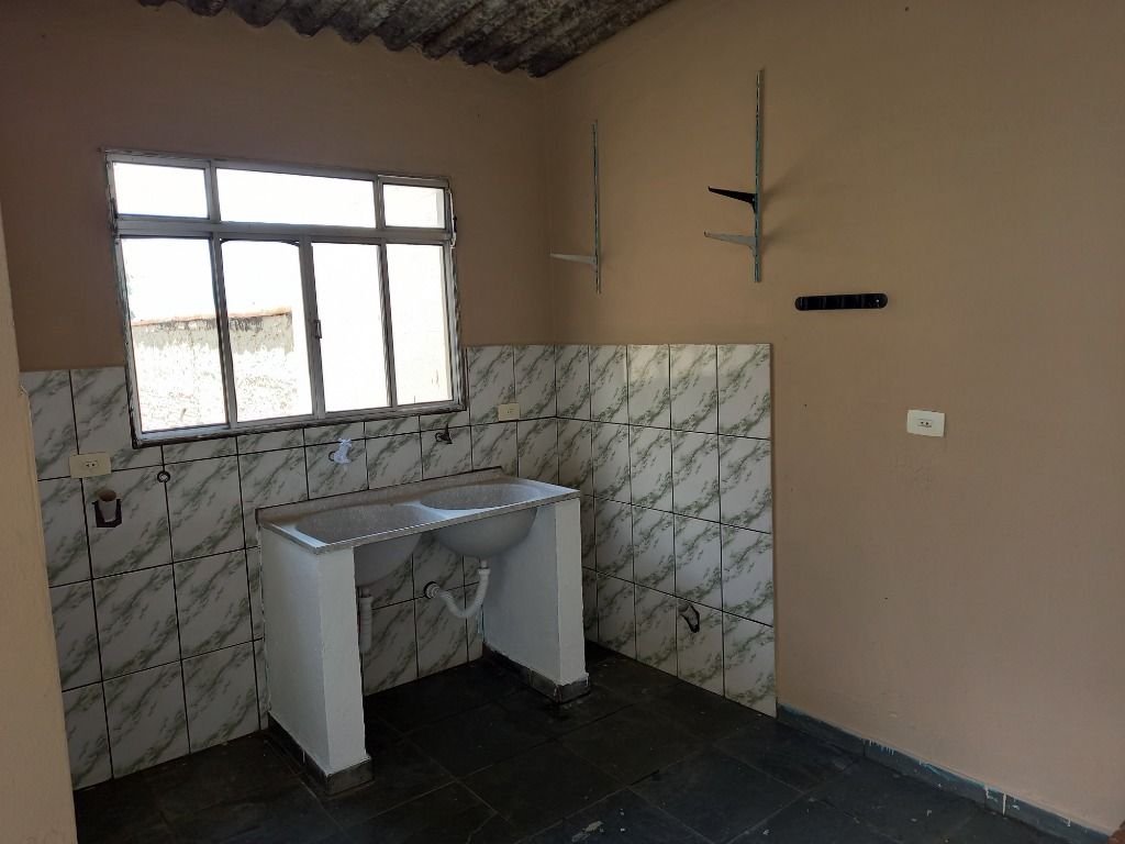 Sobrado à venda com 4 quartos, 222m² - Foto 12