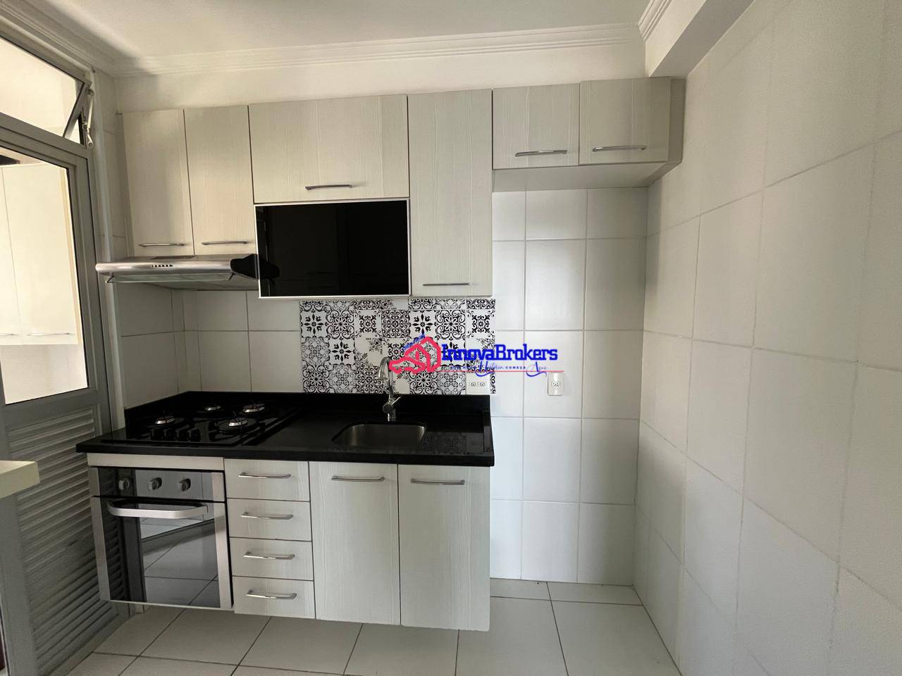 Apartamento à venda com 3 quartos, 76m² - Foto 7