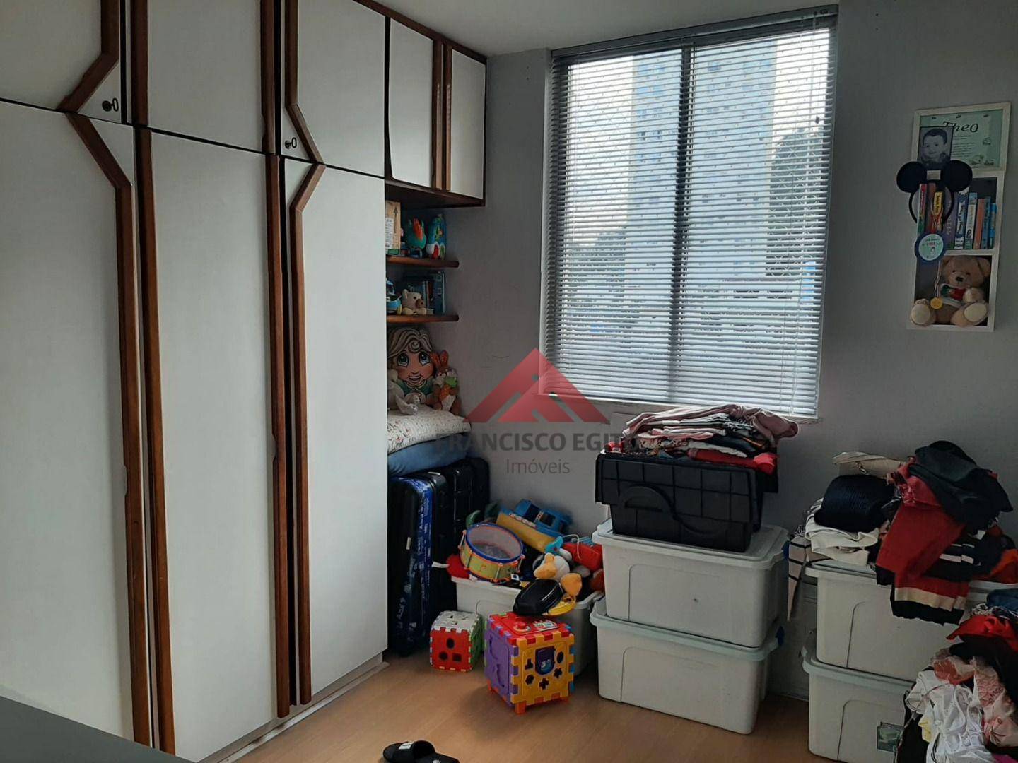 Apartamento à venda com 2 quartos, 62m² - Foto 10