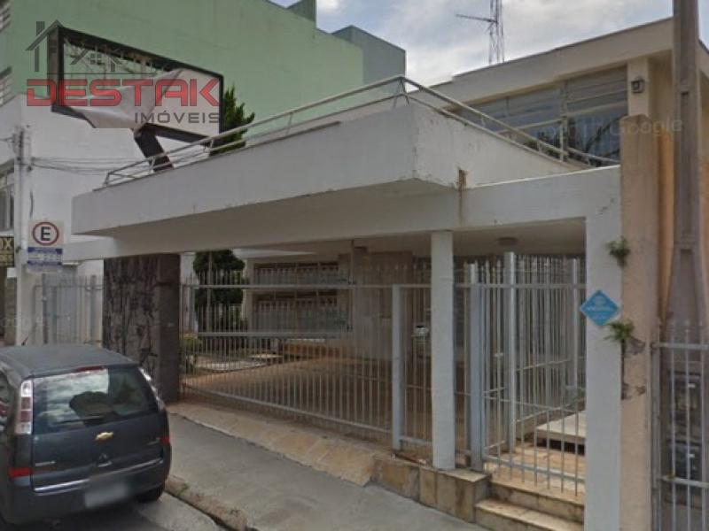 Prédio Inteiro para alugar com 7 quartos, 400m² - Foto 1