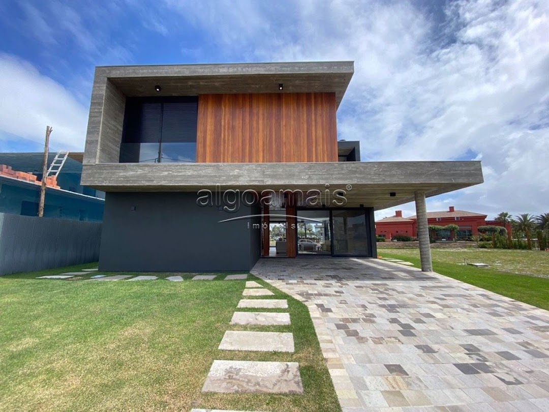 Casa de Condomínio à venda com 6 quartos, 355m² - Foto 3