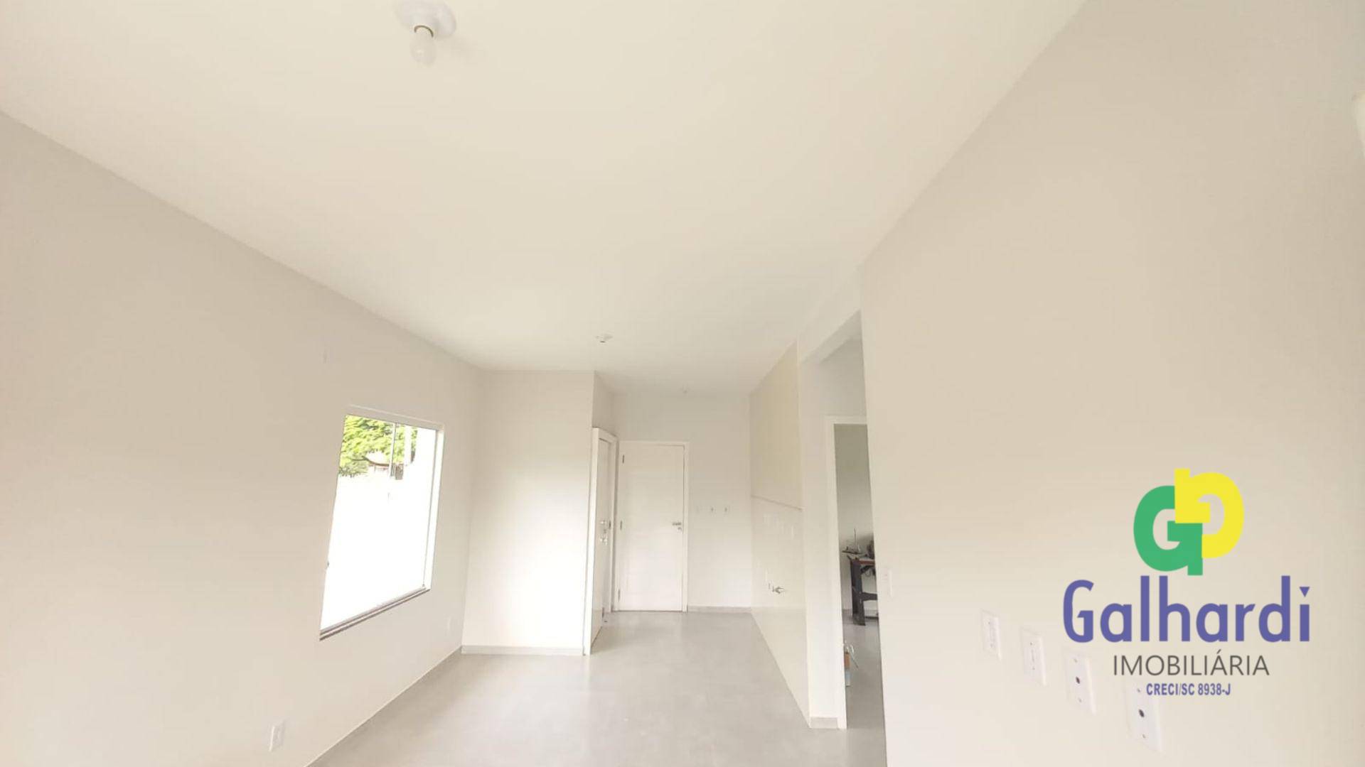 Casa à venda com 2 quartos, 63m² - Foto 5