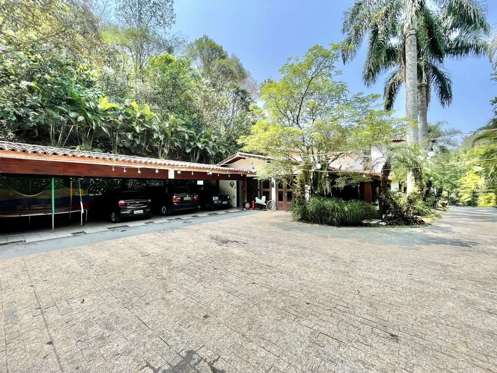 Casa de Condomínio à venda com 6 quartos, 641m² - Foto 6