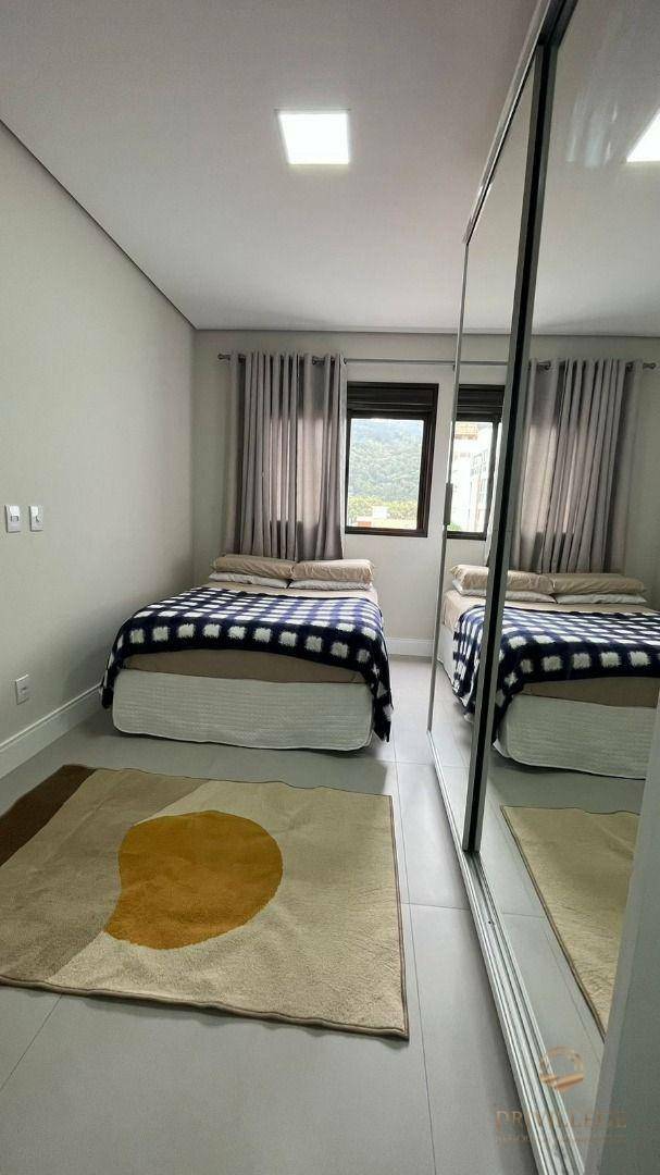 Apartamento à venda com 2 quartos, 72m² - Foto 15