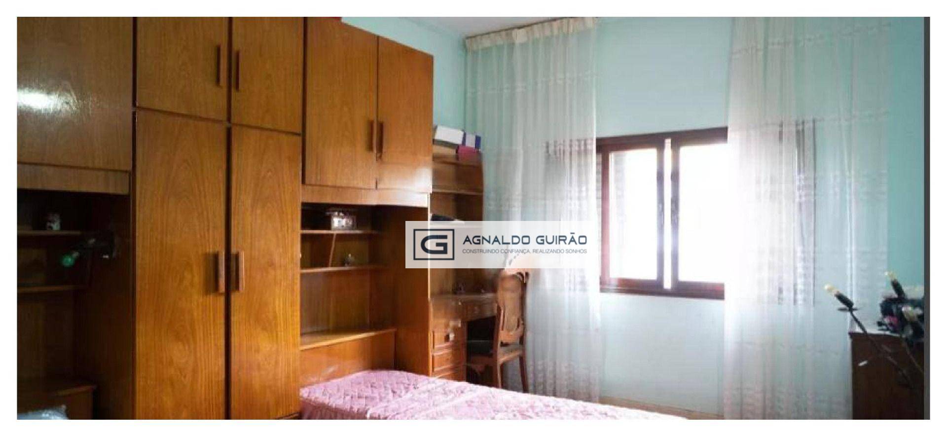 Sobrado à venda com 3 quartos, 200m² - Foto 17