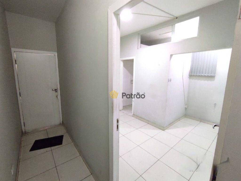 Sobrado à venda e aluguel, 480m² - Foto 17