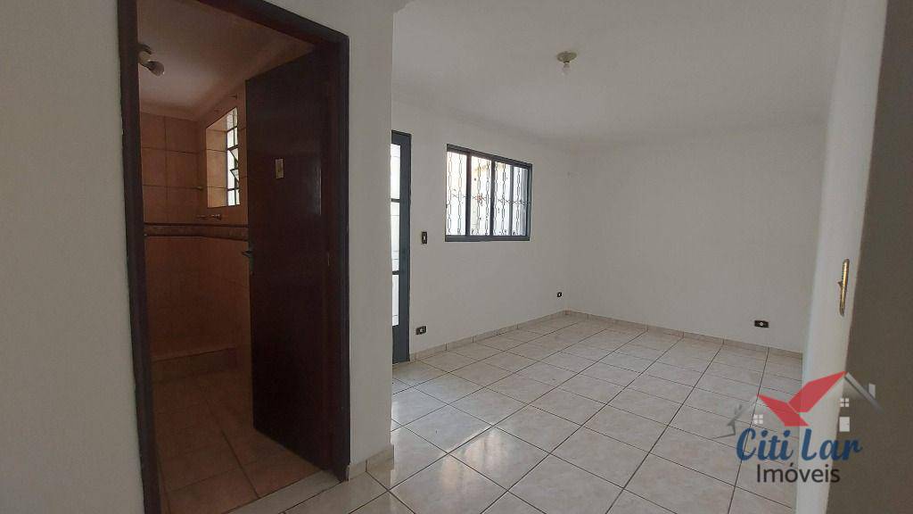 Sobrado para alugar com 4 quartos, 200m² - Foto 24