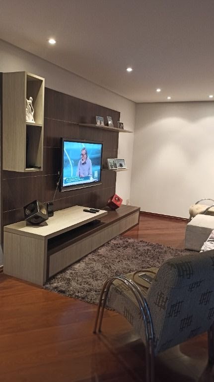 Apartamento à venda com 3 quartos, 149m² - Foto 3