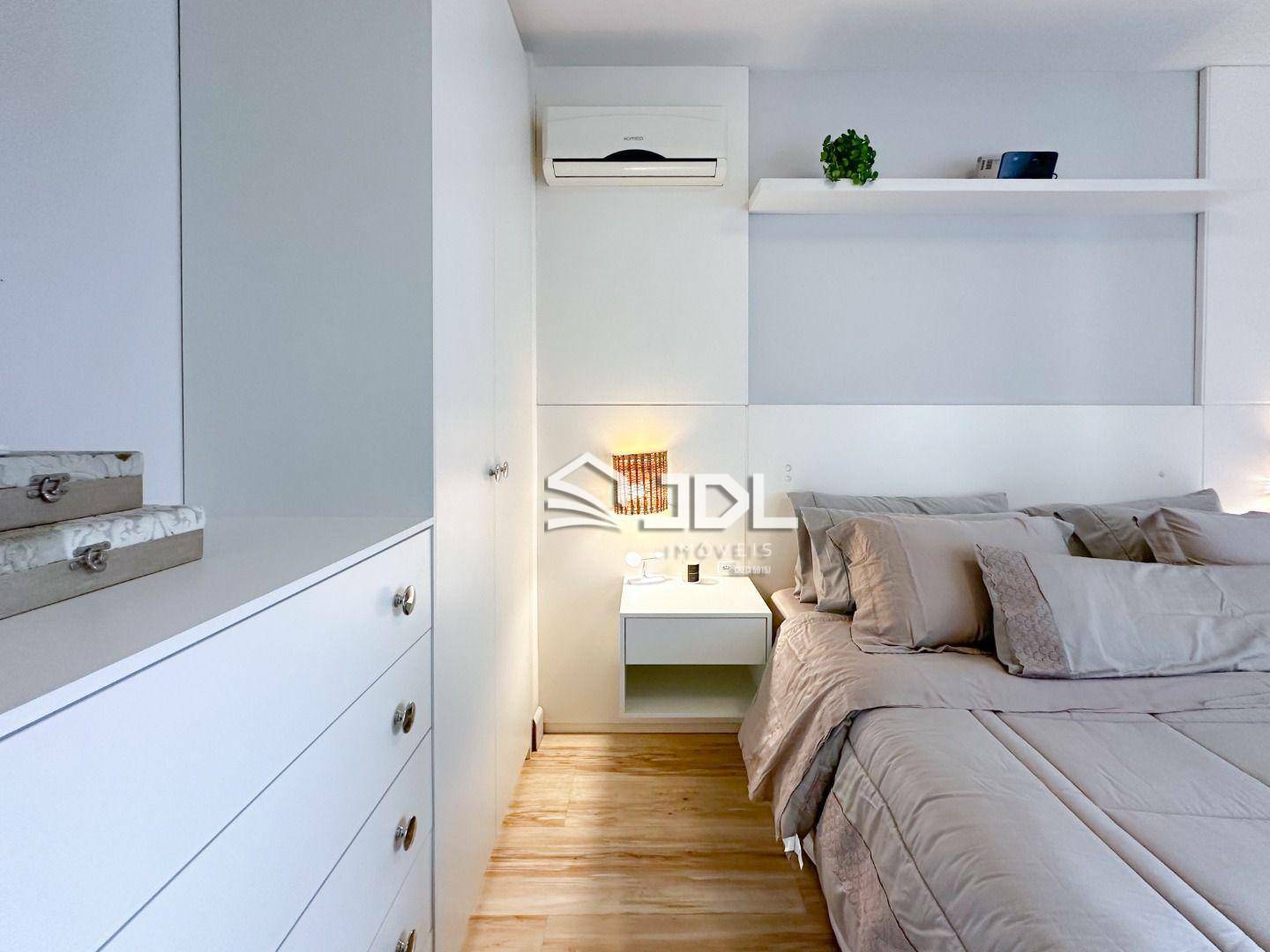 Apartamento à venda com 3 quartos, 163m² - Foto 17