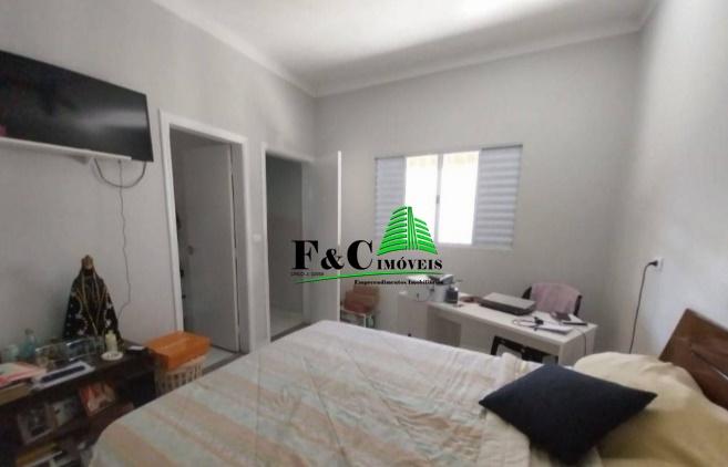 Casa à venda com 2 quartos, 250m² - Foto 15