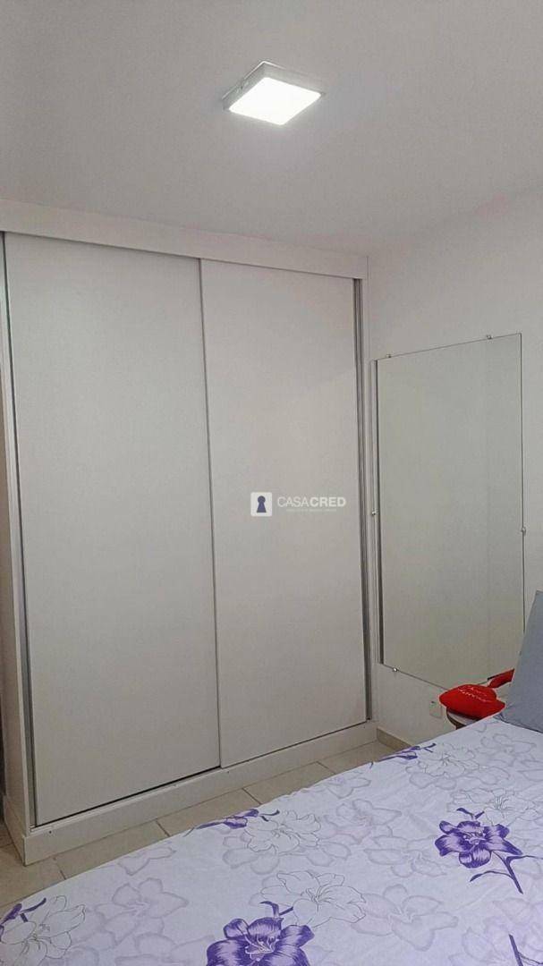 Apartamento à venda com 2 quartos, 47m² - Foto 4