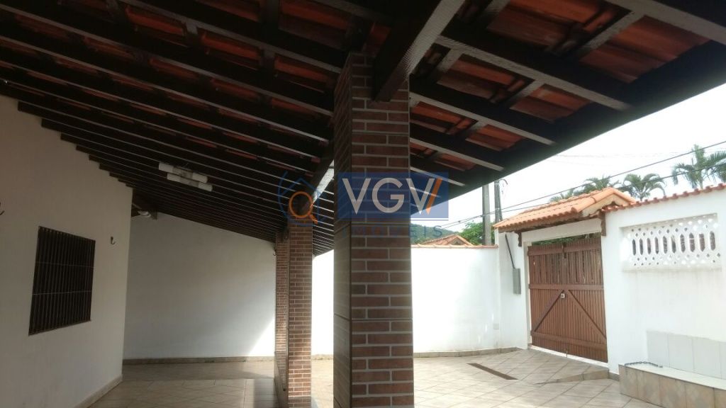 Casa à venda com 2 quartos, 250m² - Foto 12