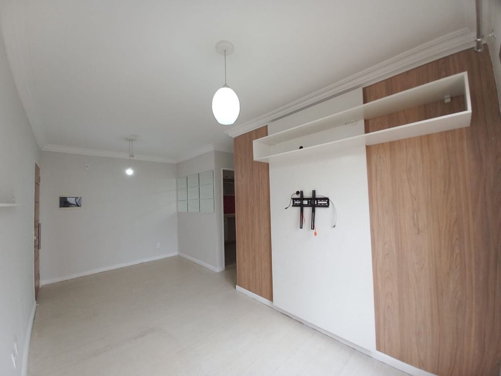 Apartamento à venda com 2 quartos, 54m² - Foto 1