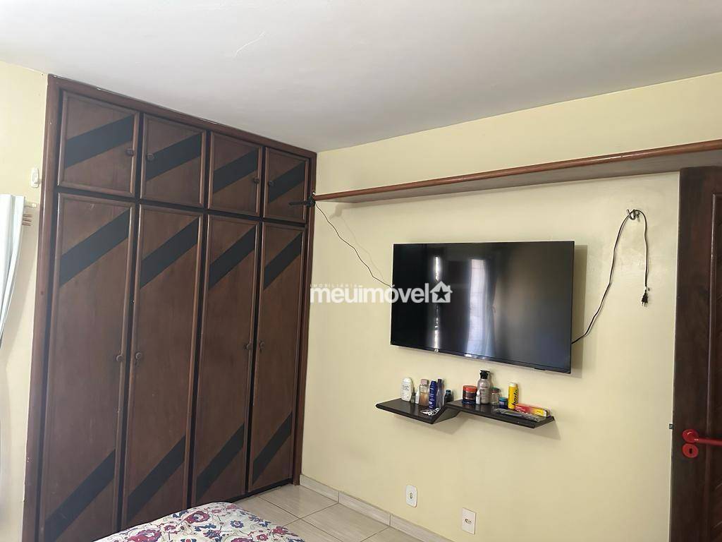 Apartamento à venda com 3 quartos, 90m² - Foto 9