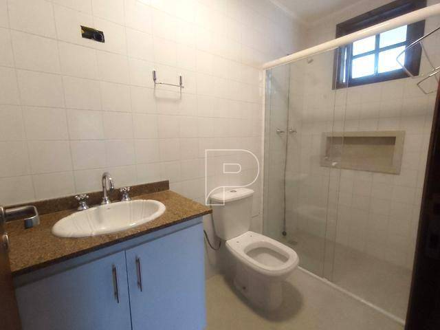 Casa de Condomínio para alugar com 4 quartos, 300m² - Foto 19