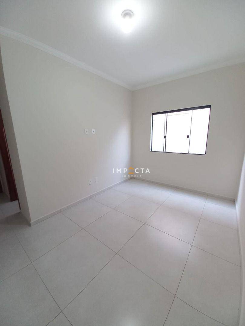 Casa à venda com 3 quartos, 121m² - Foto 11