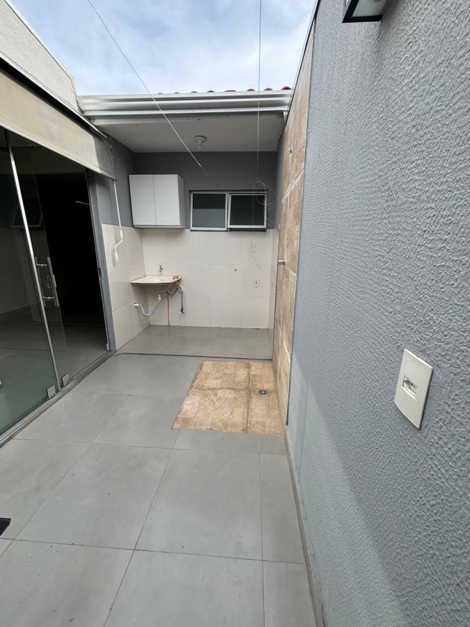 Casa de Condomínio à venda com 2 quartos, 100m² - Foto 2