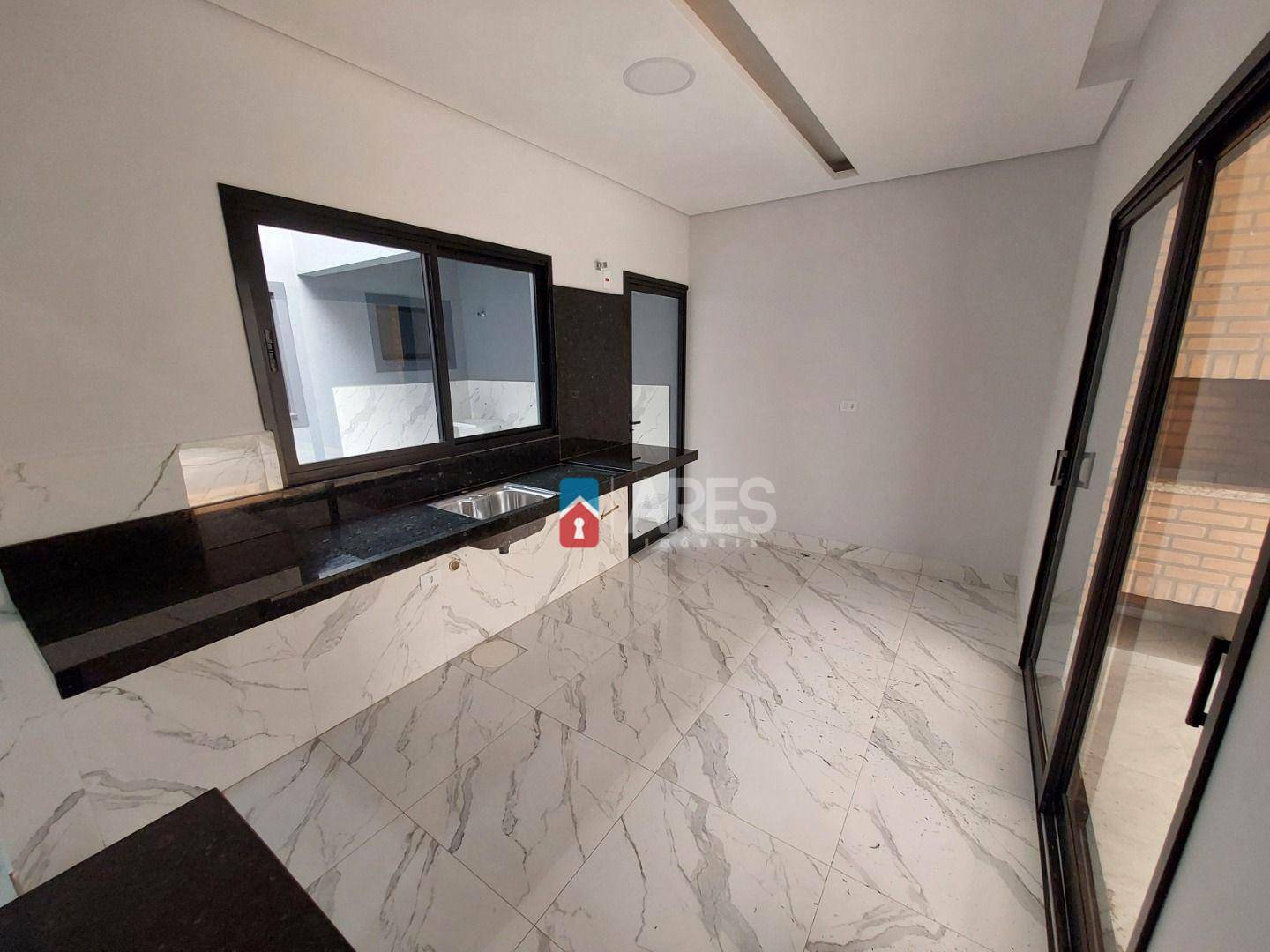 Casa à venda com 3 quartos, 106m² - Foto 9