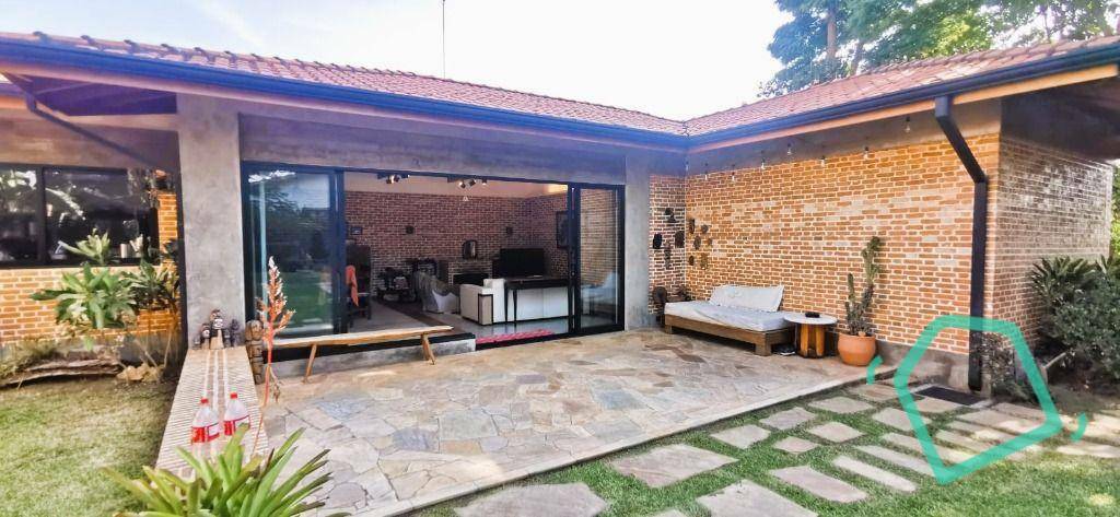 Casa de Condomínio para alugar com 3 quartos, 180m² - Foto 15