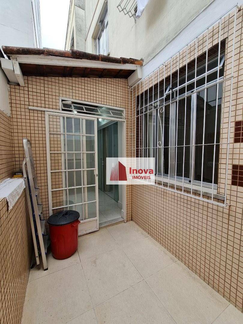 Apartamento à venda com 3 quartos, 140m² - Foto 31