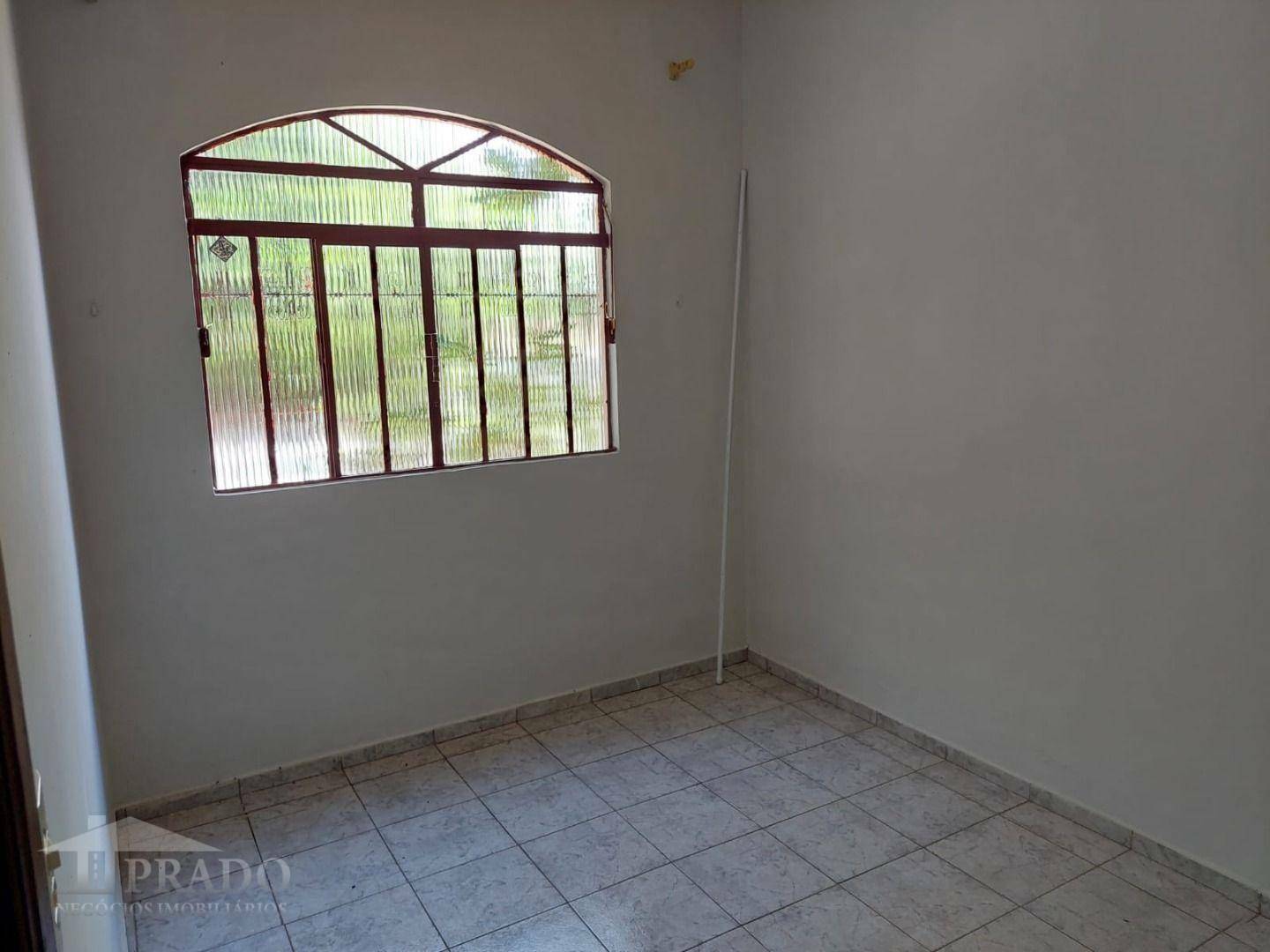 Casa à venda com 4 quartos, 194m² - Foto 15