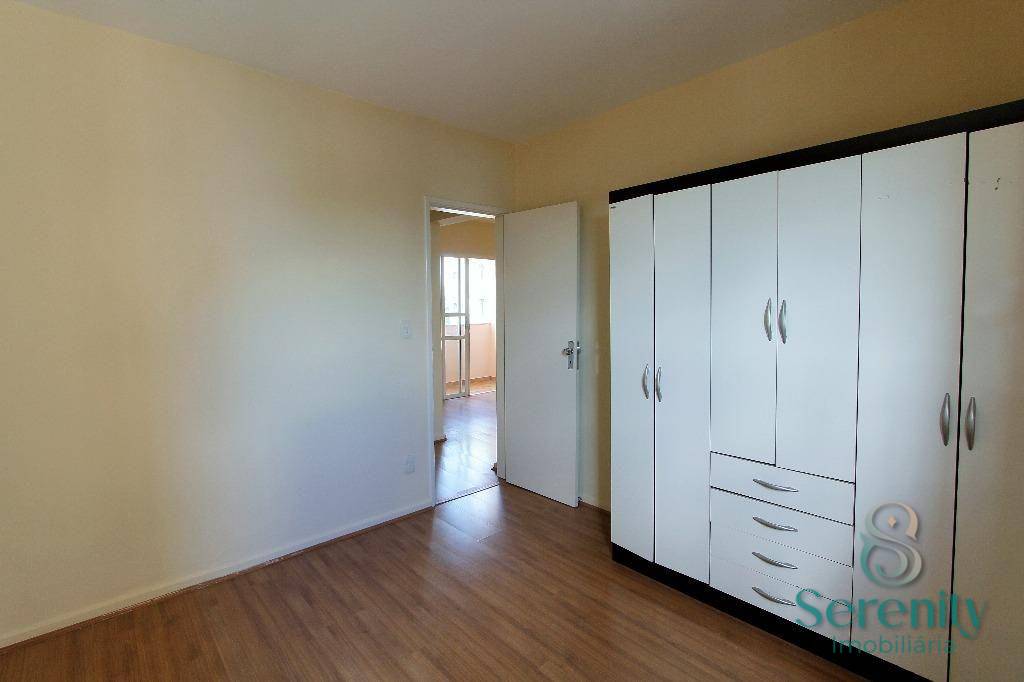 Apartamento para alugar com 2 quartos, 64m² - Foto 5