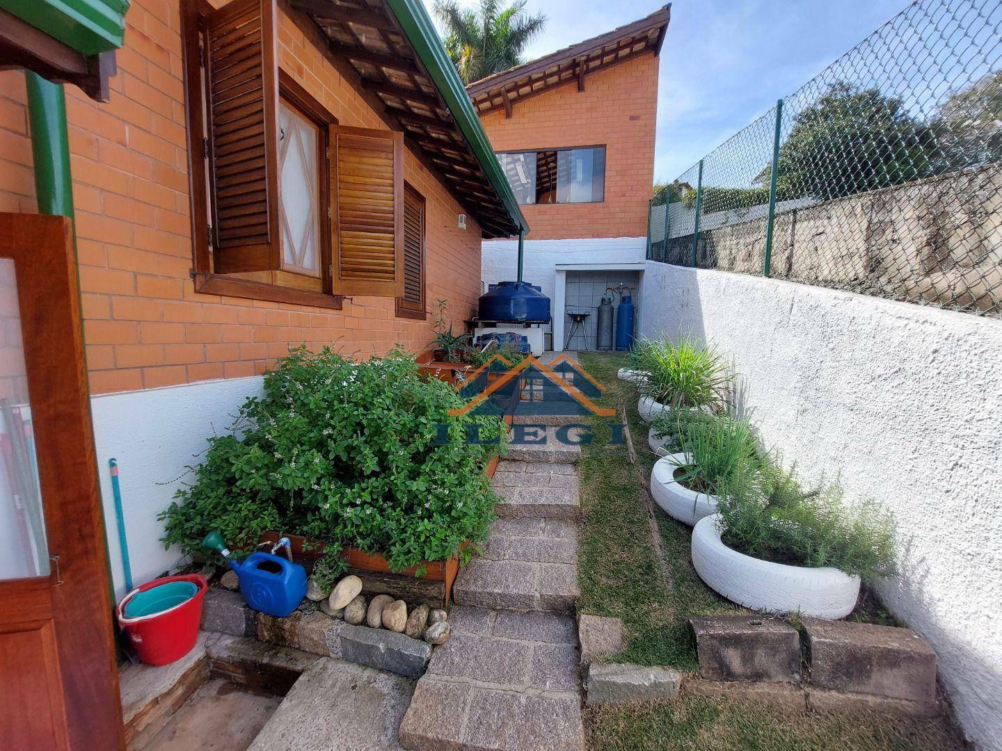 Casa de Condomínio à venda com 4 quartos, 385m² - Foto 70