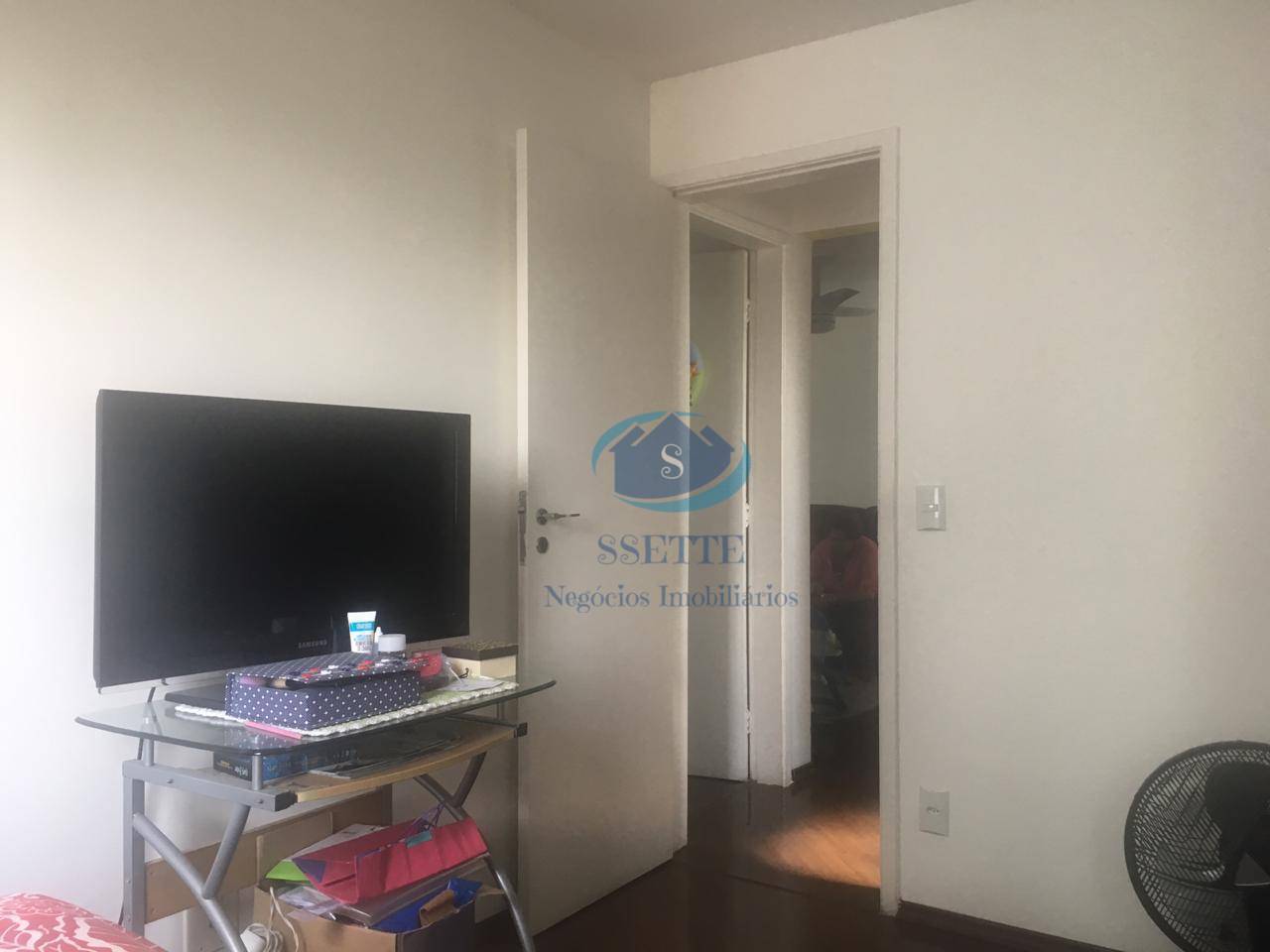 Apartamento à venda com 2 quartos, 56m² - Foto 18