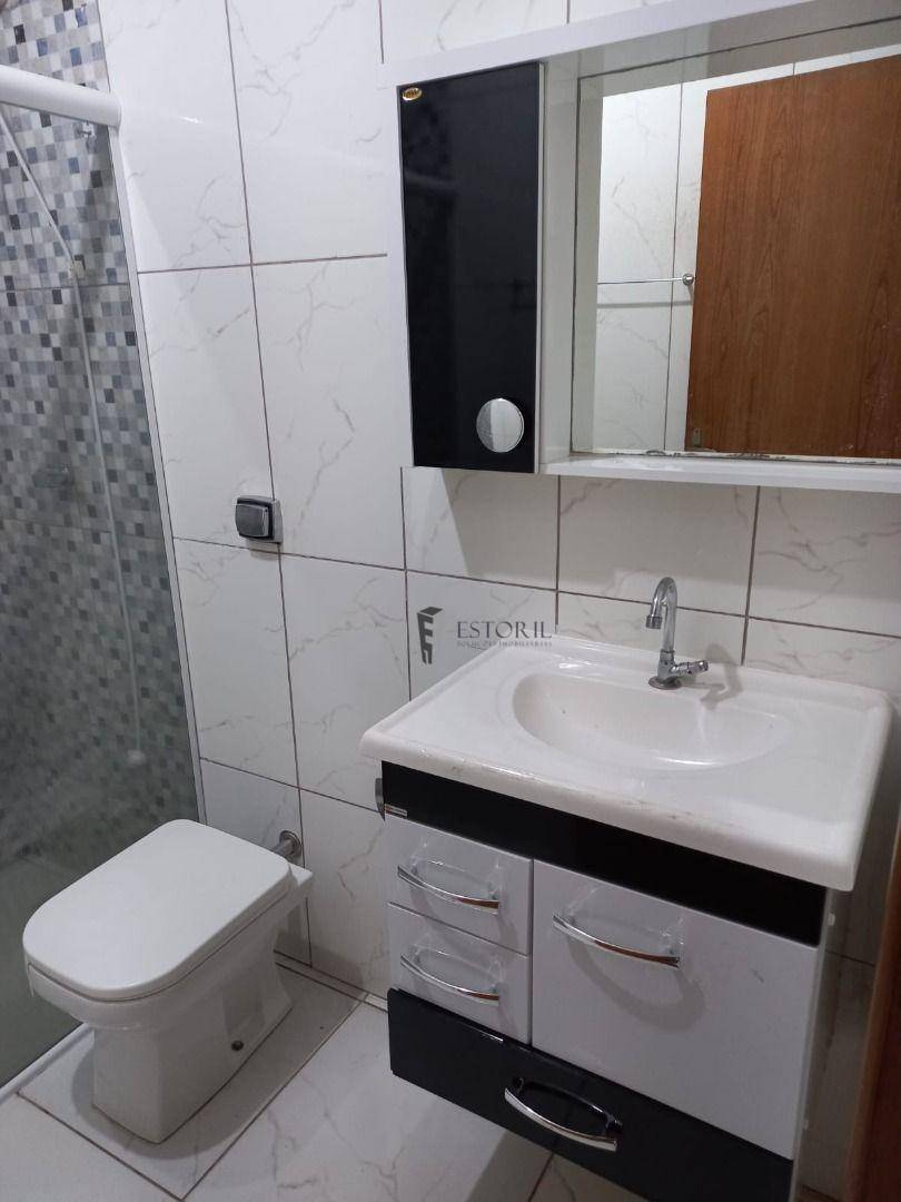 Casa à venda com 2 quartos, 100m² - Foto 18