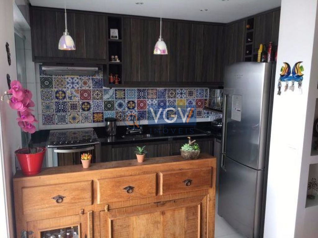 Apartamento à venda com 2 quartos, 62m² - Foto 7