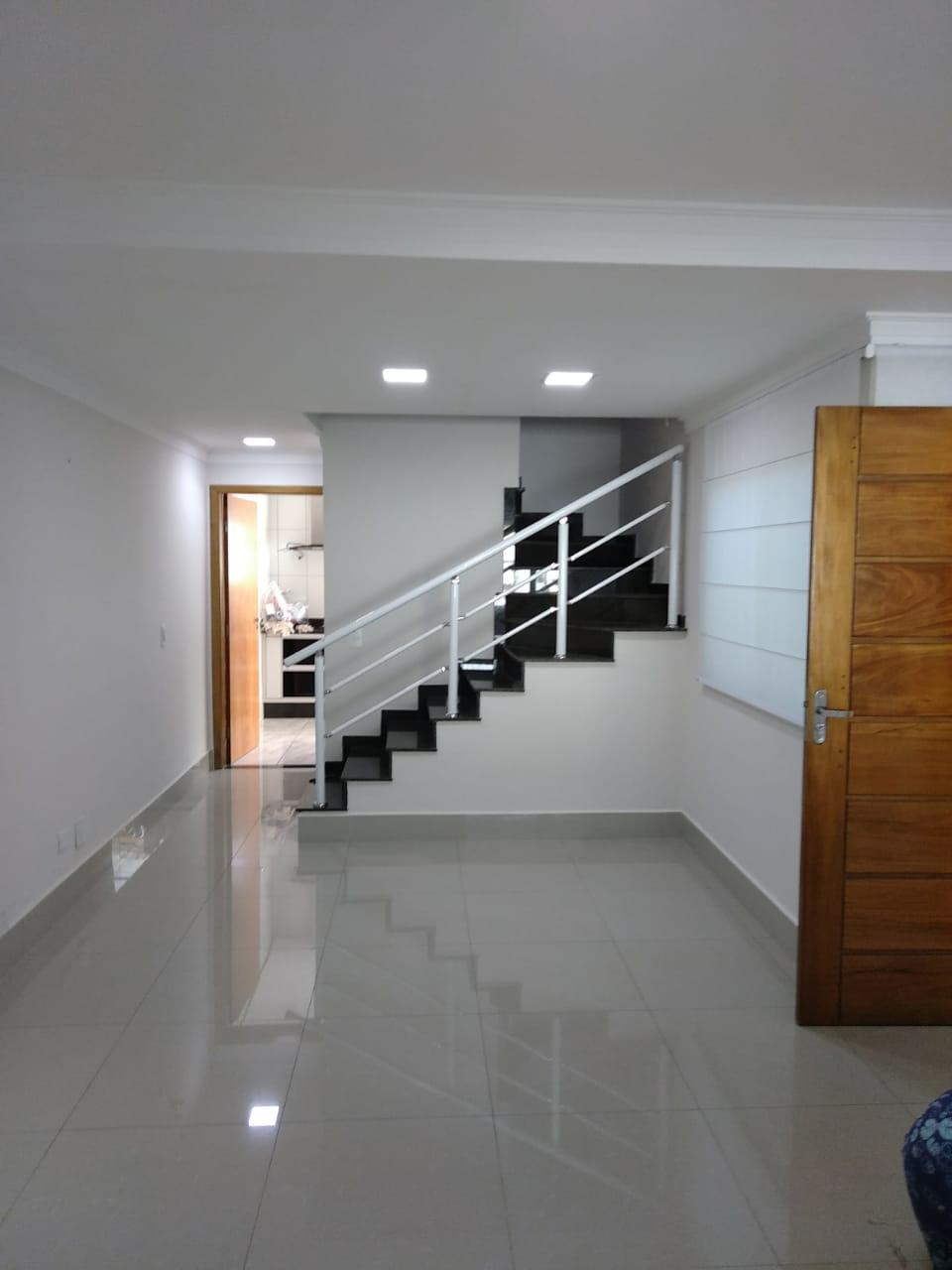 Sobrado à venda com 3 quartos, 125m² - Foto 1