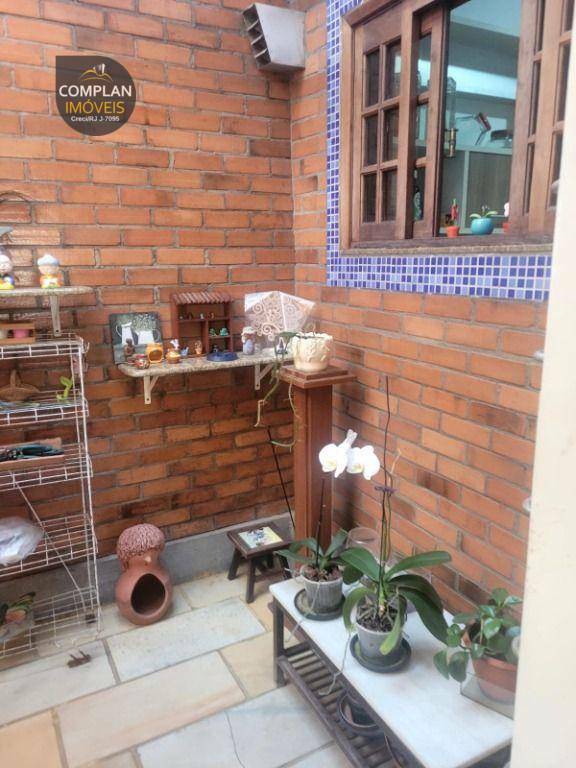 Casa à venda com 3 quartos, 150m² - Foto 10