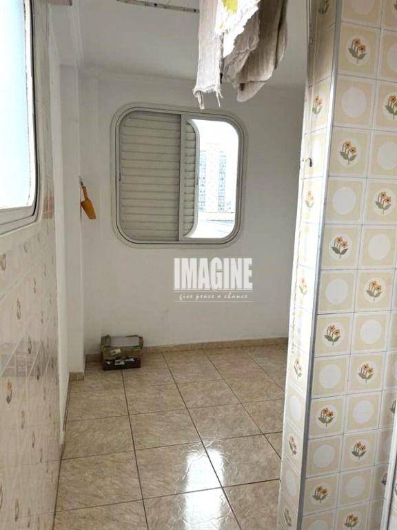 Apartamento à venda com 4 quartos, 82m² - Foto 7