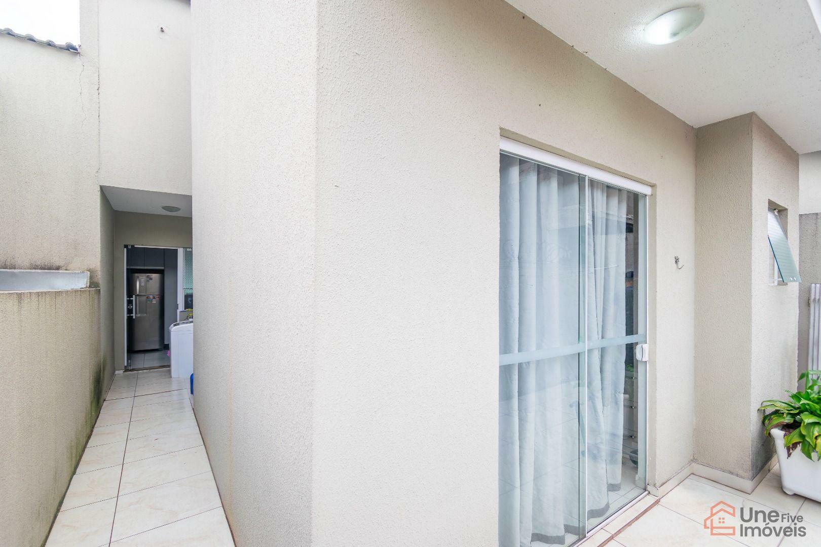 Casa à venda com 3 quartos, 70m² - Foto 17