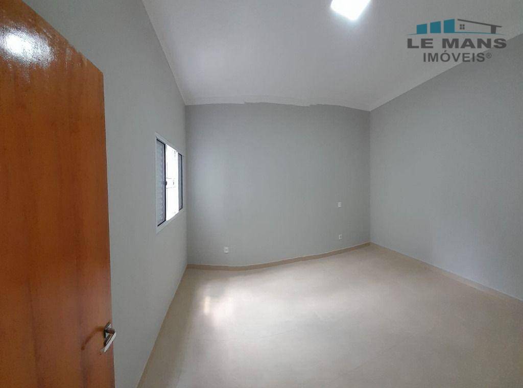 Casa à venda com 2 quartos, 110m² - Foto 15